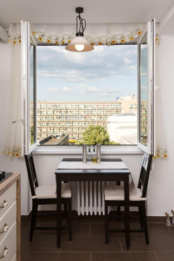 Central Luxury Flat With Terrace - Adela Accommodation - Ideal For Long Stays Bukarest Kültér fotó